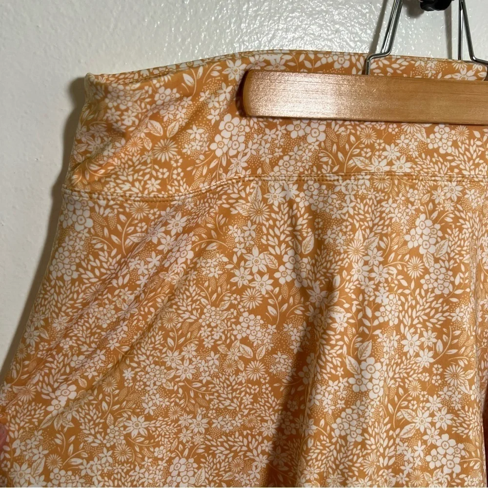 Laura Ashley Women's Size XL Athletic Skort Yellow White Floral Pockets UPF 50_2